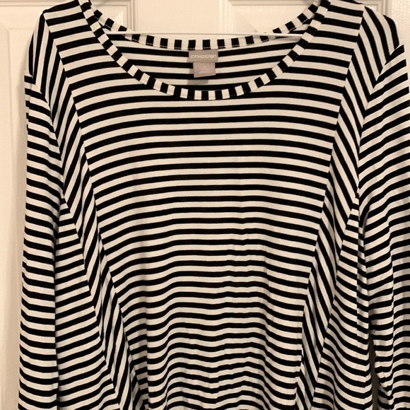 Chicos Tunic Top - Picture 3 of 3